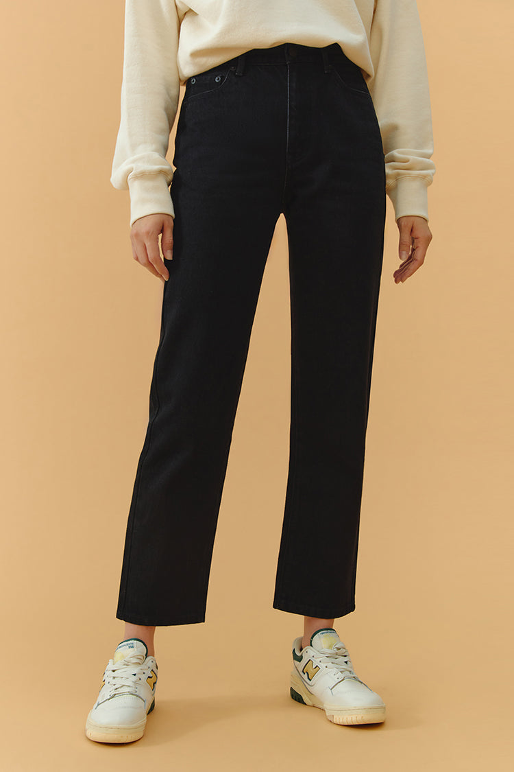 Chelsea High Rise Straight Crop Jeans HJ005